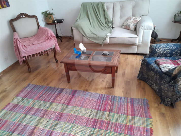 Foto REO1098586