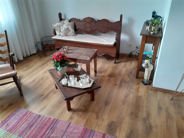 Foto REO1098586
