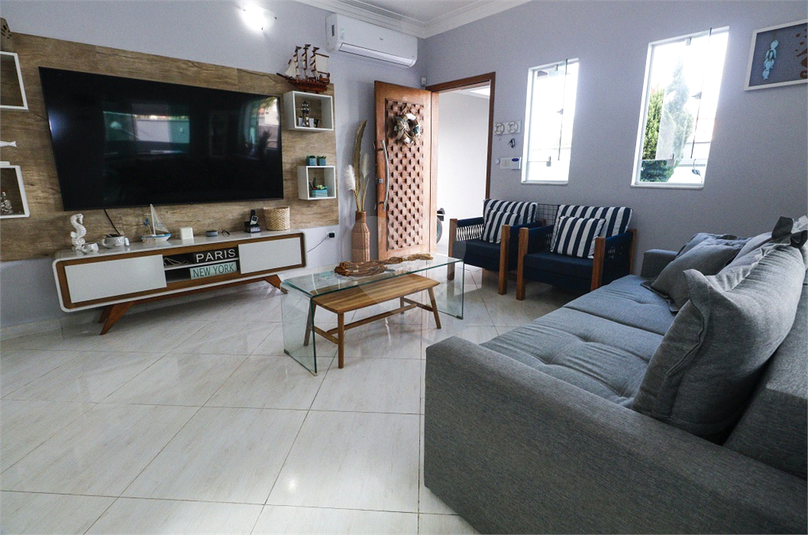 Foto REO1098587