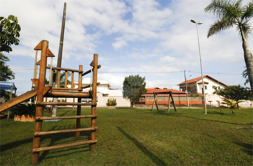 Foto REO1098587