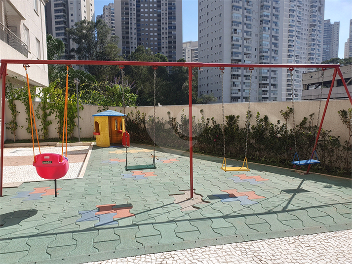 Foto REO1098589