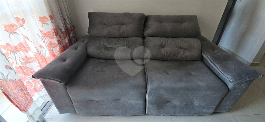 sofa + chase