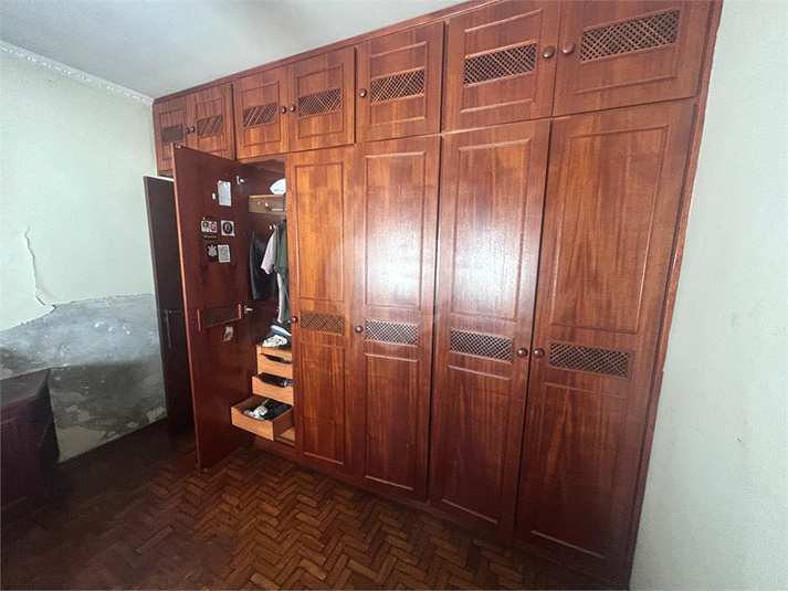 Foto REO1098600