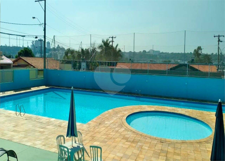 Foto REO1098605