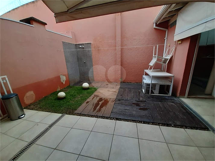 Foto REO1098616