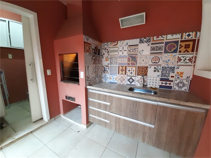 Foto REO1098616