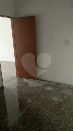 Foto REO1098622