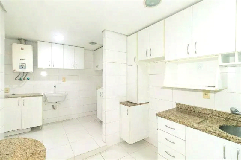 Foto REO1098631