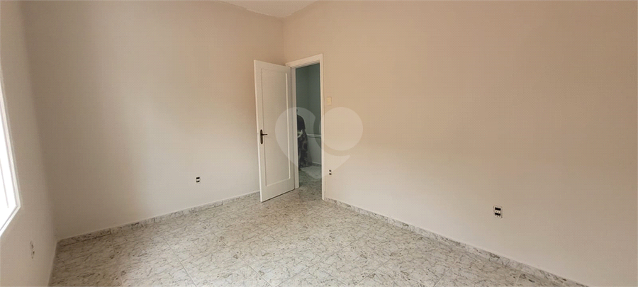 Foto REO1098633