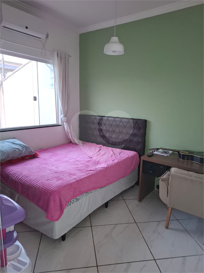 Foto REO1098640