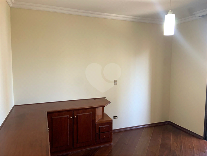 Foto REO1098644