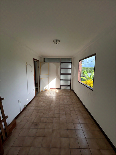 Foto REO1098646