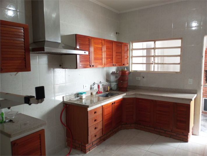 Foto REO1098661