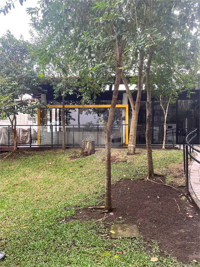 Foto REO1098663