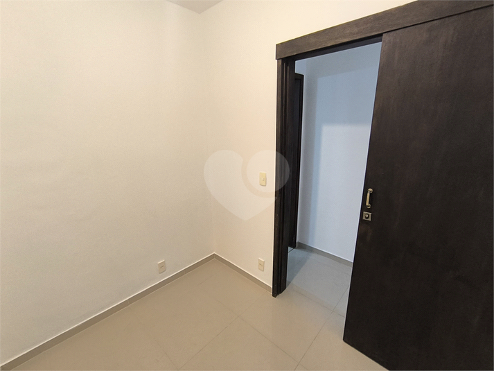 Foto REO1098671