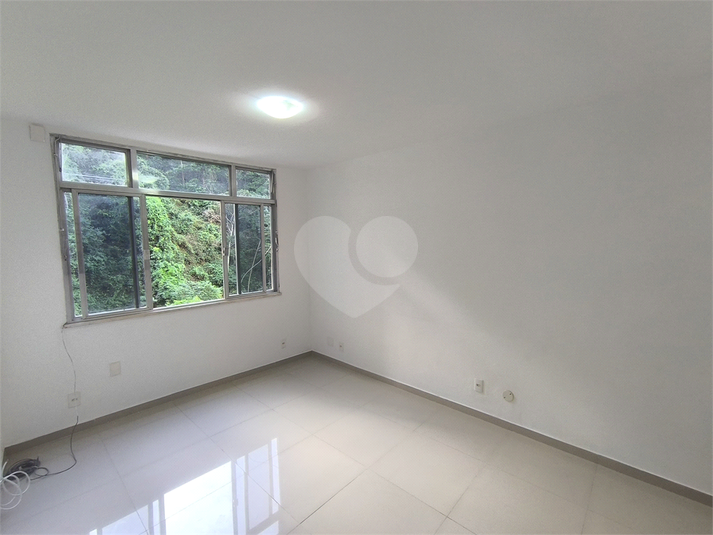 Foto REO1098671