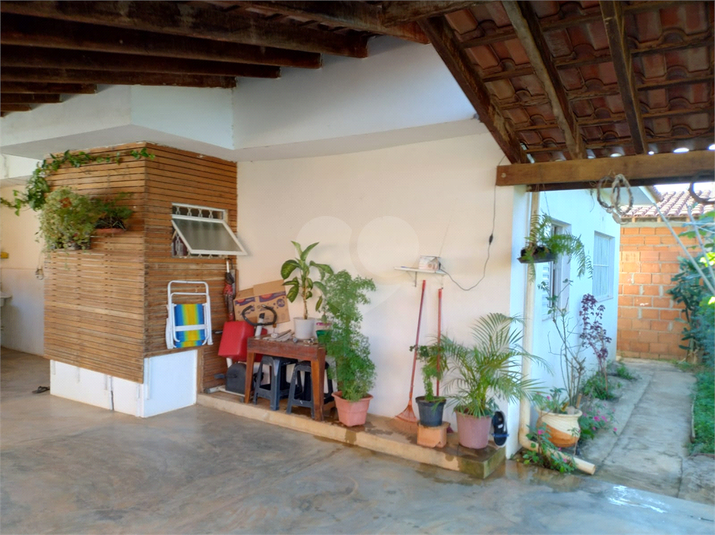 Foto REO1098682