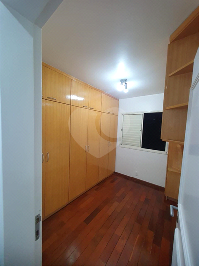Foto REO1098697