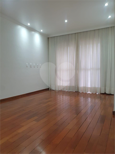 Foto REO1098697