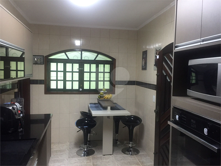Foto REO1098702
