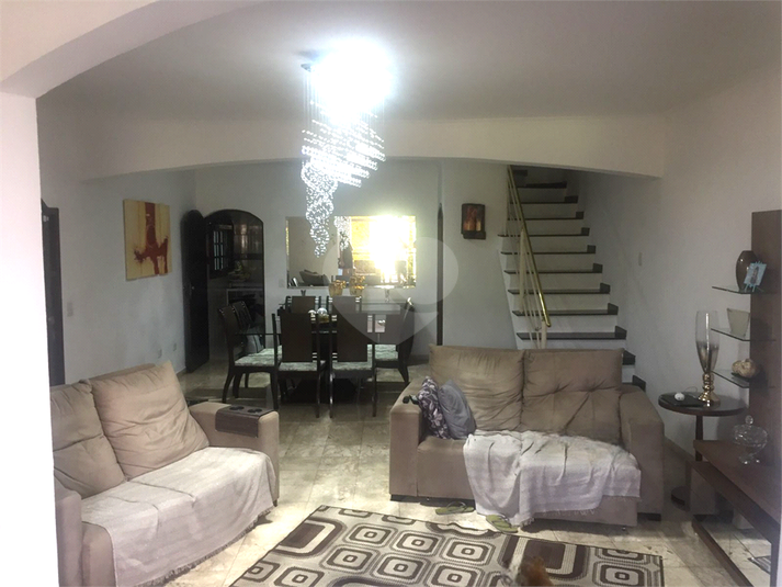 Foto REO1098702