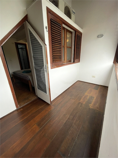 Foto REO1098708