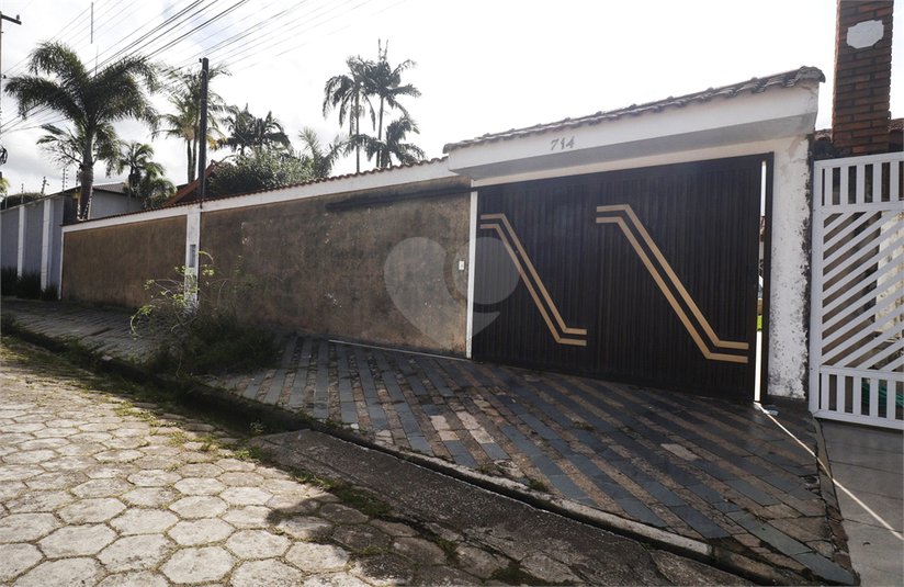 Foto REO1098709