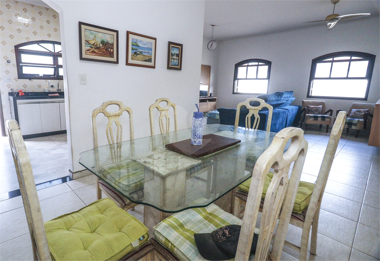 Foto REO1098709