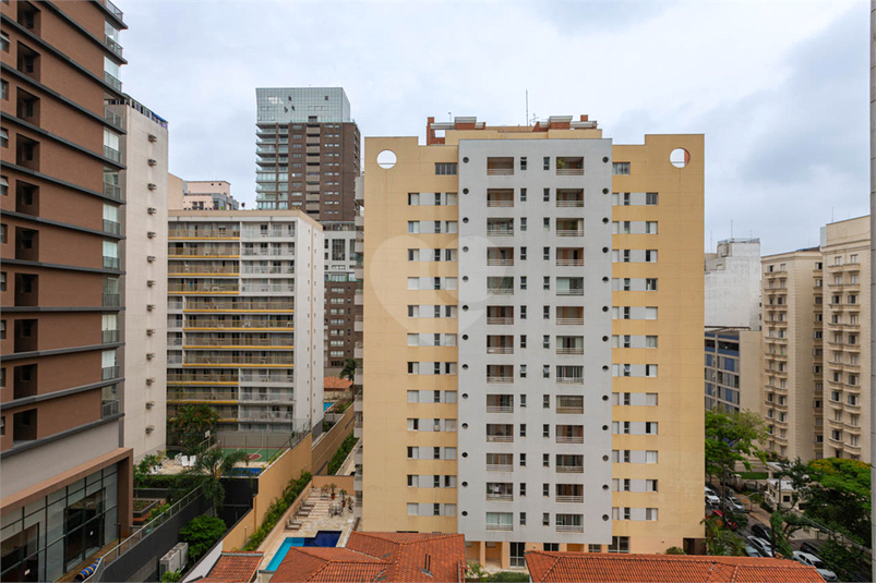 Foto REO1098710
