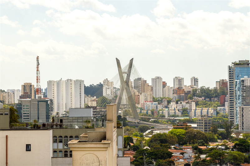 Foto REO1098713