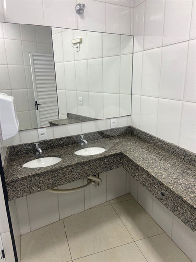 Foto REO1098730