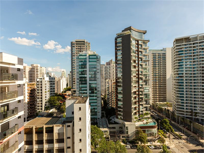 Foto REO1098738