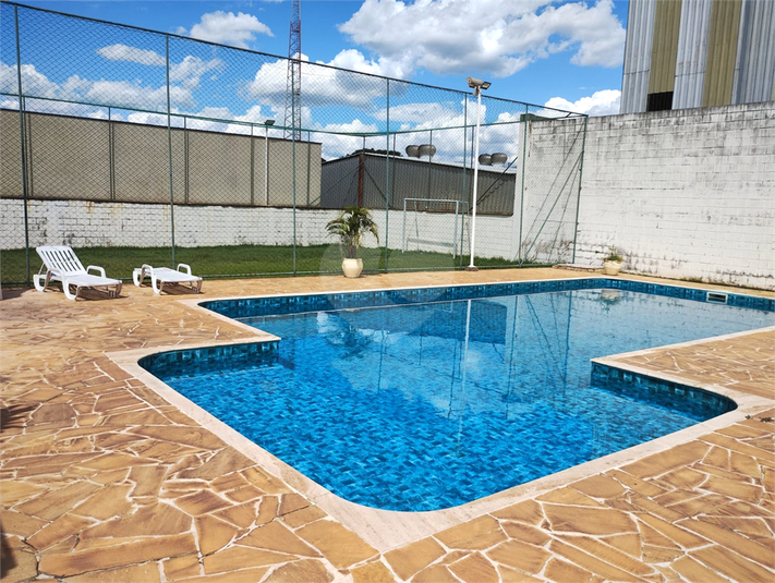 Foto REO1098746