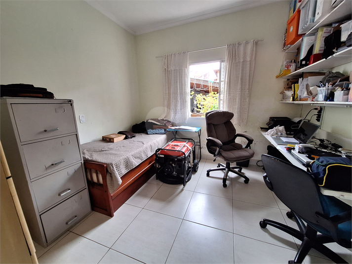 Foto REO1098751