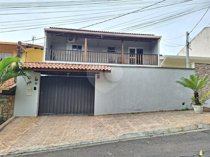 Foto REO1098751