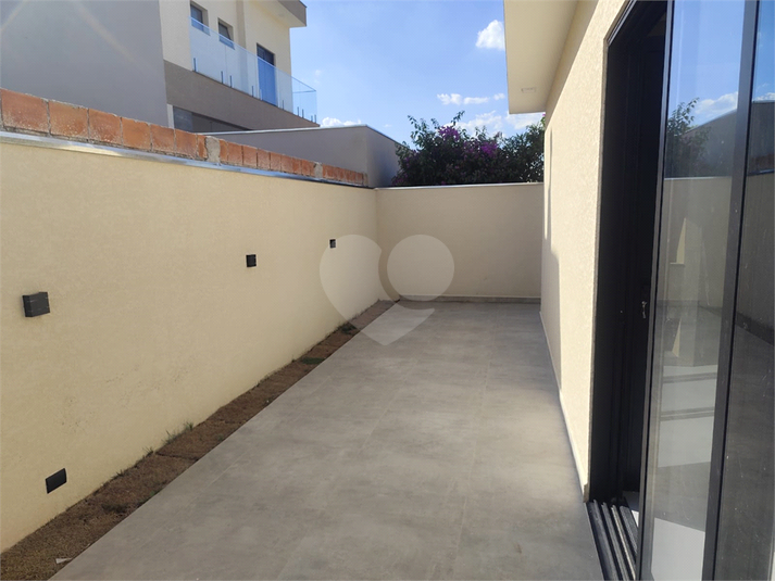 Foto REO1098755