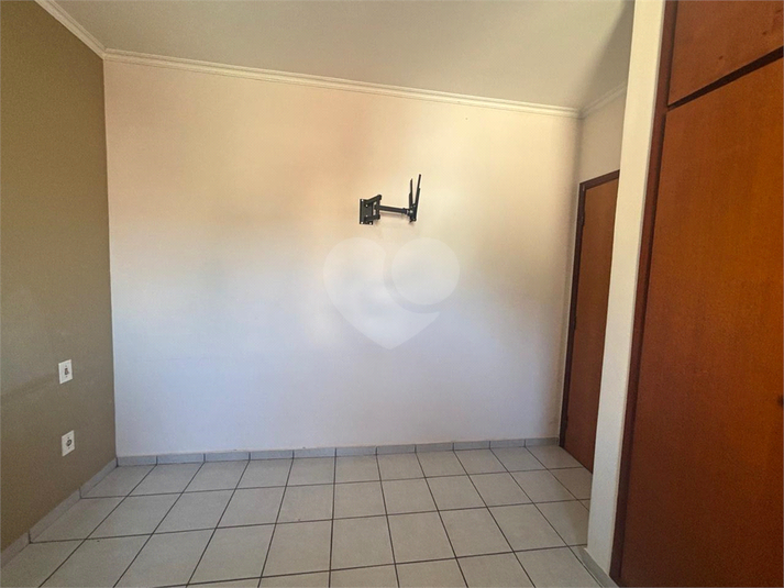 Foto REO1098765