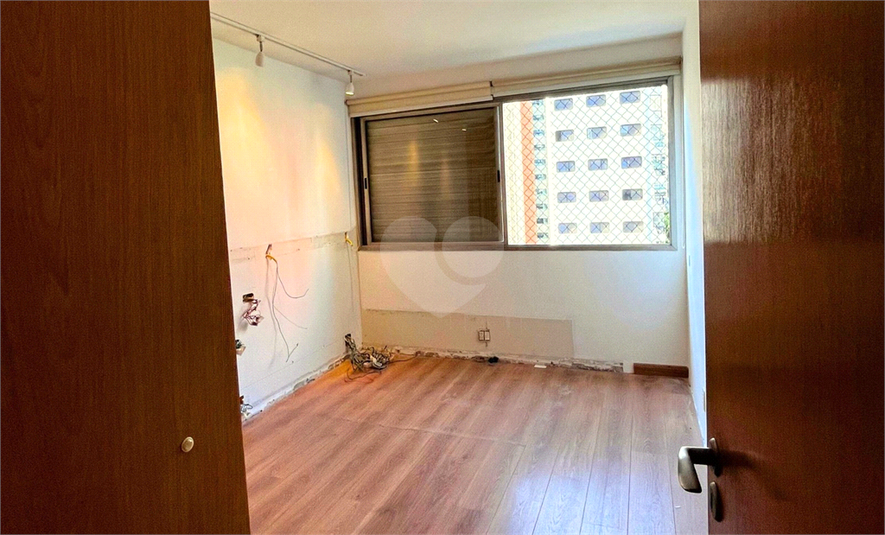 Foto REO1098766