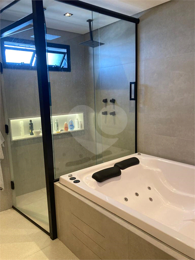 Foto REO1098770