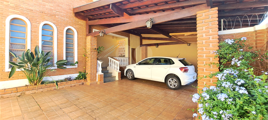 Foto REO1098775