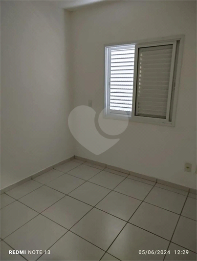 Foto REO1098796