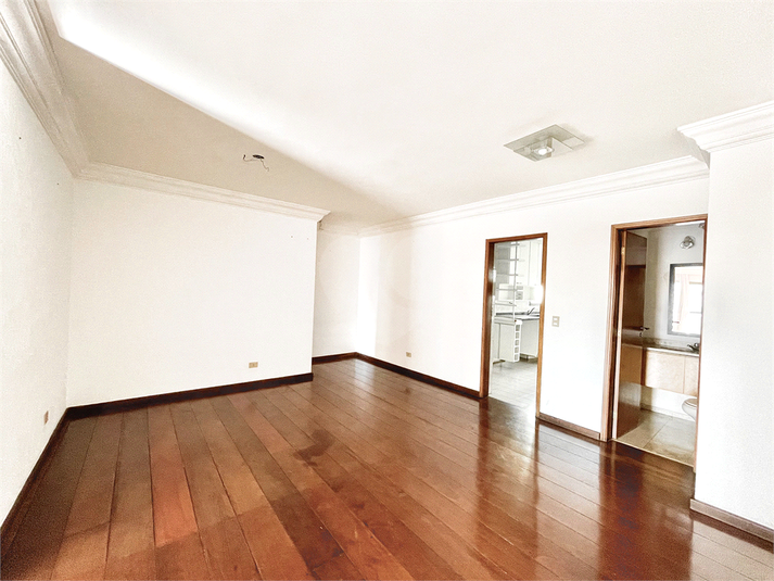 Foto REO1098824