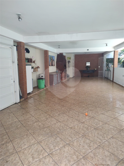 Foto REO1098852
