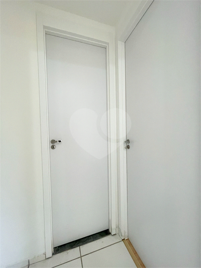 Foto REO1098861