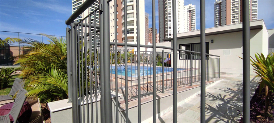 Foto REO1098876