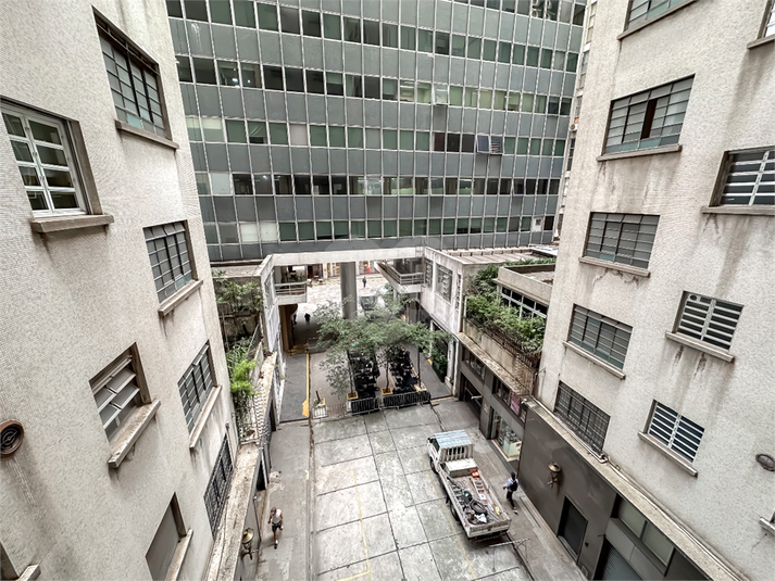 Foto REO1098877