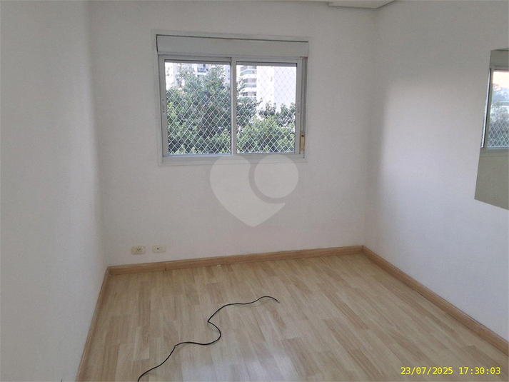 Foto REO1098889