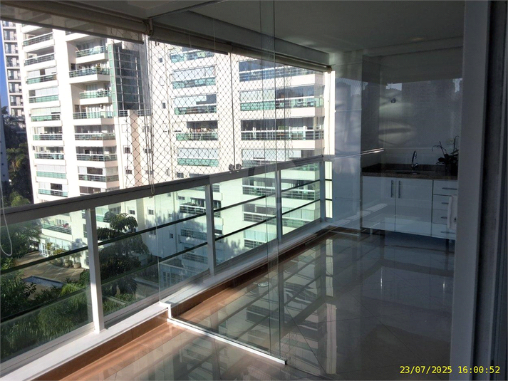 Foto REO1098889