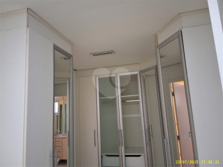 Foto REO1098889