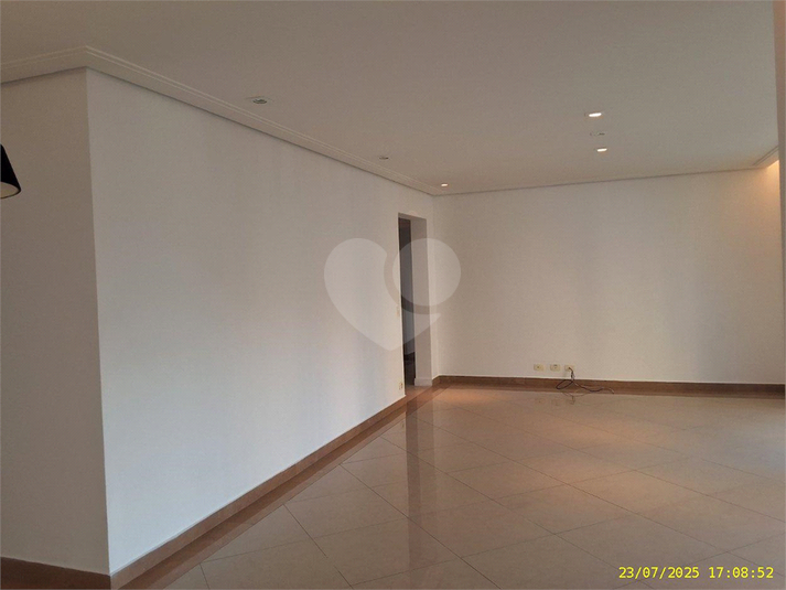 Foto REO1098889